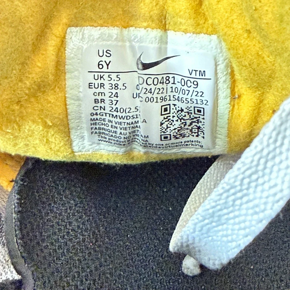 Nike Waffle One GS Summit White University Yellow DC0481-009 Mens 4.5 Womens‎ 6